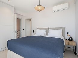 Villa Zefyros With Sea View