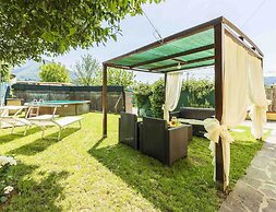 Camaiore House With Pool Versilia