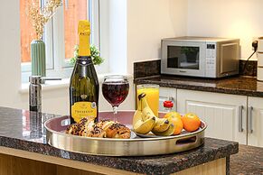 Detached 4 Bed-ultrafast Wifi,garden,free Parking