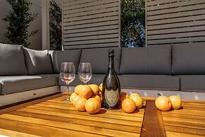 Molo Residences Boutique Apartment & Spa