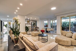 Molo Residences Boutique Apartment & Spa