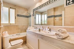 Molo Residences Boutique Apartment & Spa