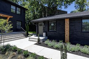 The Nomad by AvantStay – Modern Comfort Near Downtown