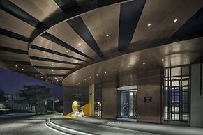 voco Zhengzhou Garden Expo, an IHG Hotel