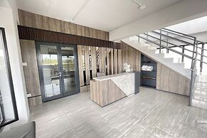 Keny Room @ Apt Riverdale Cikarang