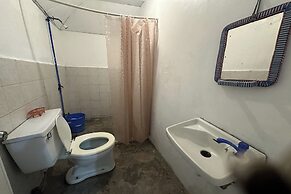 Monaliza Surf Resort