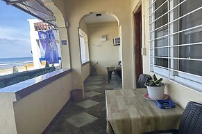 Monaliza Surf Resort