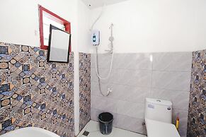 Monaliza Surf Resort