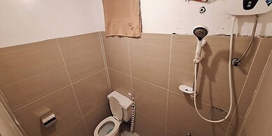 Monaliza Surf Resort