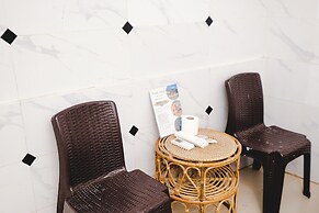 Monaliza Surf Resort