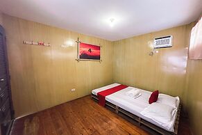 Monaliza Surf Resort