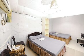 Monaliza Surf Resort