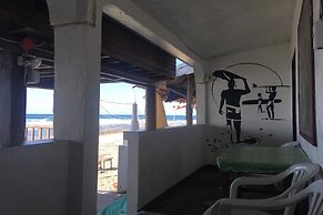 Monaliza Surf Resort