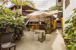 Monaliza Surf Resort