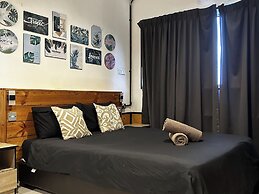 Riverbank Dungun Guesthouse & Cafe