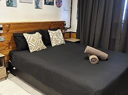 Riverbank Dungun Guesthouse & Cafe