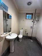 Riverbank Dungun Guesthouse & Cafe