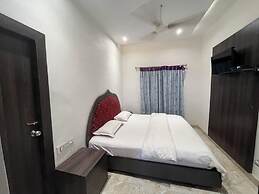 Goroomgo Rani Palace Udaipur