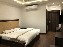 Goroomgo Rani Palace Udaipur