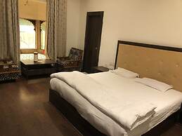 Goroomgo Rani Palace Udaipur