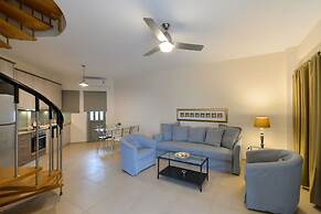 Avia Blue Maisonette - Messinia Gulf Retreat