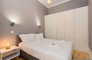 Liiiving in Porto - Silver Light Apartment