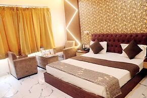 RBS Hotel & Restaurant In-Front Ram Temp