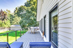 Kalispell Gem: Deck, Yard & Fireplace