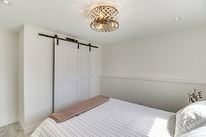 Kalispell Gem: Deck, Yard & Fireplace