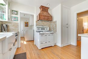 5 Mi to Sofi Stadium: Charming Family Home!
