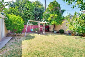 5 Mi to Sofi Stadium: Charming Family Home!
