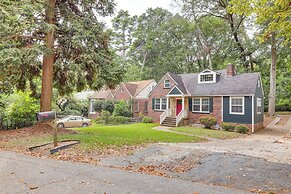 Pet-friendly Home w/ Hot Tub in Atlanta!