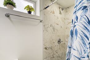 7 Mi to Baltimore: Maryland Gem w/ Shared Yard!