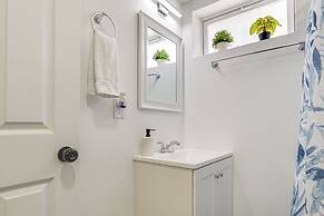 7 Mi to Baltimore: Maryland Gem w/ Shared Yard!