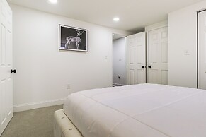 7 Mi to Baltimore: Maryland Gem w/ Shared Yard!