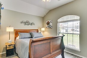 5 Mi to University of Oklahoma: Home w/ Patio!