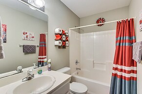 5 Mi to University of Oklahoma: Home w/ Patio!