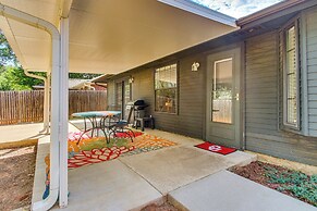 5 Mi to University of Oklahoma: Home w/ Patio!