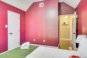 Bryan Home: Close to Campus & Kyle Field