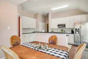 Bryan Home: Close to Campus & Kyle Field
