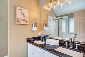 Bryan Home: Close to Campus & Kyle Field