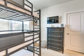 Walk to Beach: Galveston Home w/ Resort Perks!