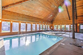 2 Mi to Ober Mountain: Gatlinburg Condo w/ Balcony