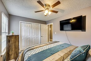 Mabelvale Home w/ Grill: 12 Mi to Little Rock!