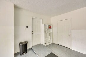 Mabelvale Home w/ Grill: 12 Mi to Little Rock!