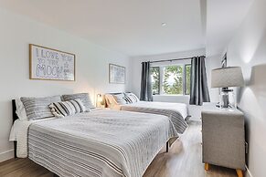 Patio & Dillon Reservoir Views: Chic Frisco Condo!