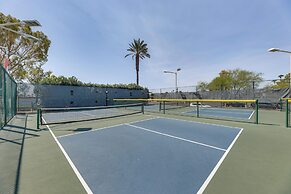 Sun Lakes Home: Fire Pit, Patio, Grill!