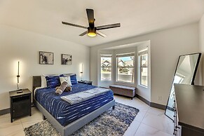 Sun Lakes Home: Fire Pit, Patio, Grill!