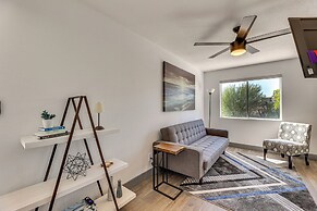 Sun Lakes Home: Fire Pit, Patio, Grill!