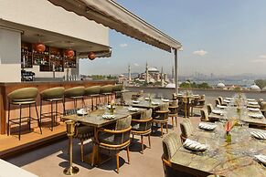 Komana Hotel Binbirdirek